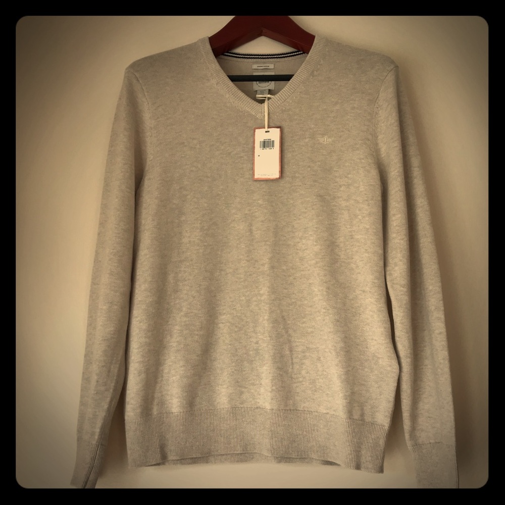 NWT Dockers V-Neck Sweater